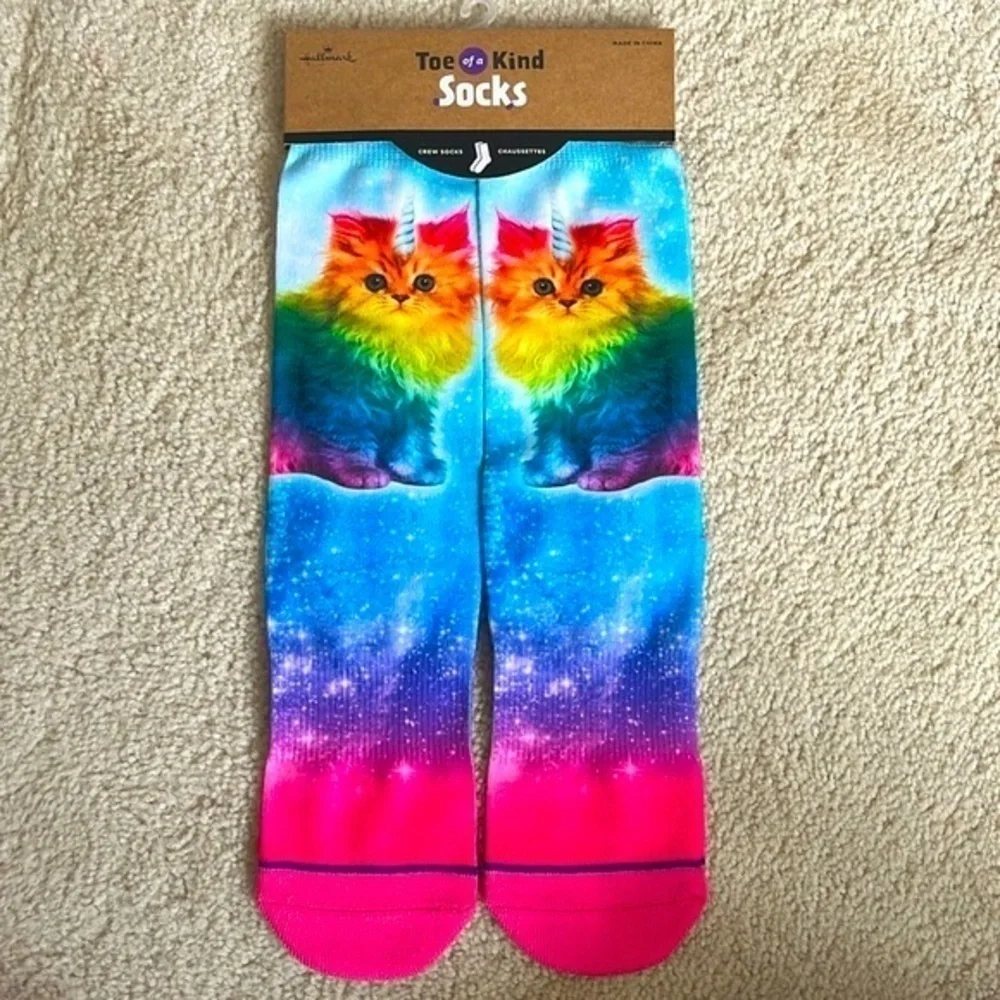 Brand New Hallmark Toe of A Kind Colorful Rainbow Unicorn Kitten Crew Socks